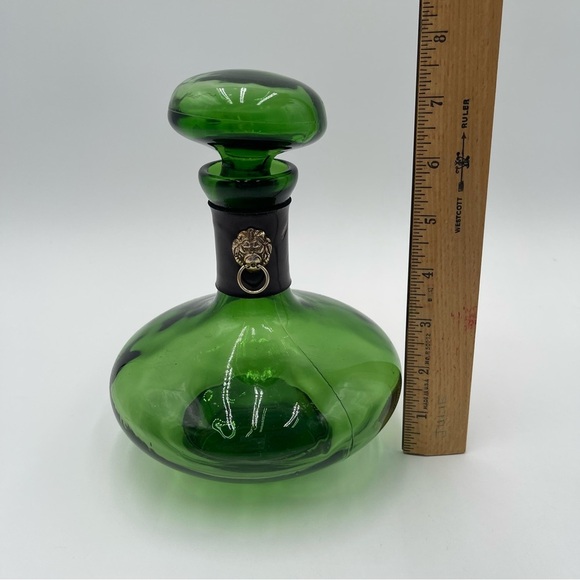 Vintage Green Glass Decanter Leather Lion Head Wrap MCM *READ* - Picture 9 of 11